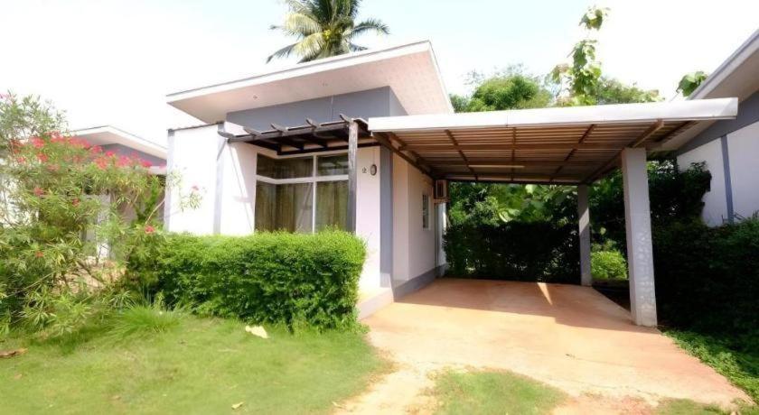 Sixty-Nine Resort Nakhon Phanom Eksteriør bilde